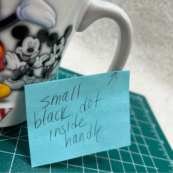 Mickey Mouse coffee cup mug Disney Parks 3-D raised - Picture 9 of 9